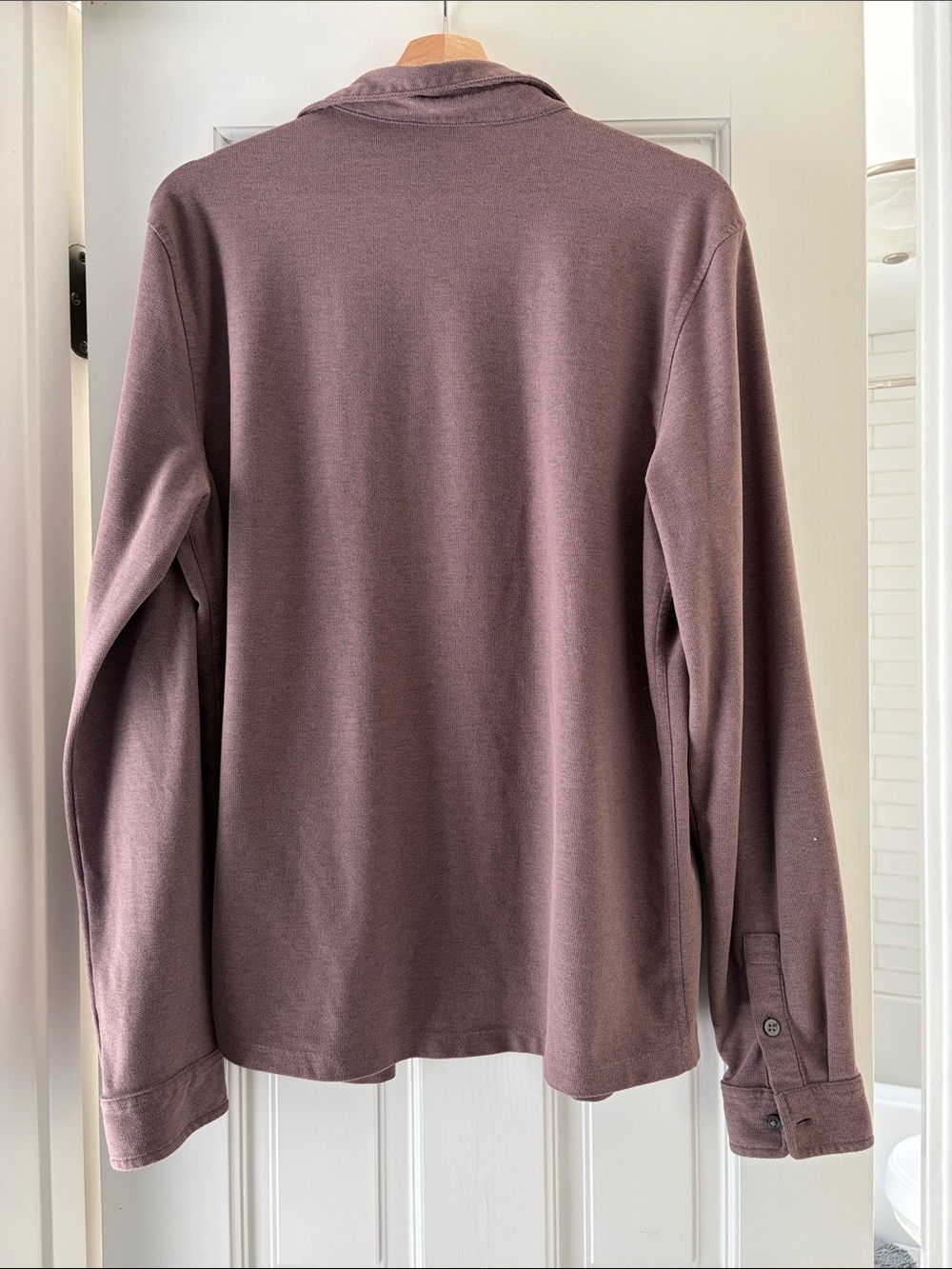 Vuori Men's Lightweight Shirt Jacket in Mauve - Picture 4 of 4